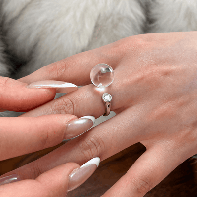 Lunather™ Invisible Floating Bubble Clear Quartz Ring