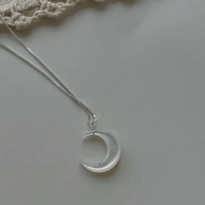 Lunather™ Moonlight Mother-of-Pearl Necklace