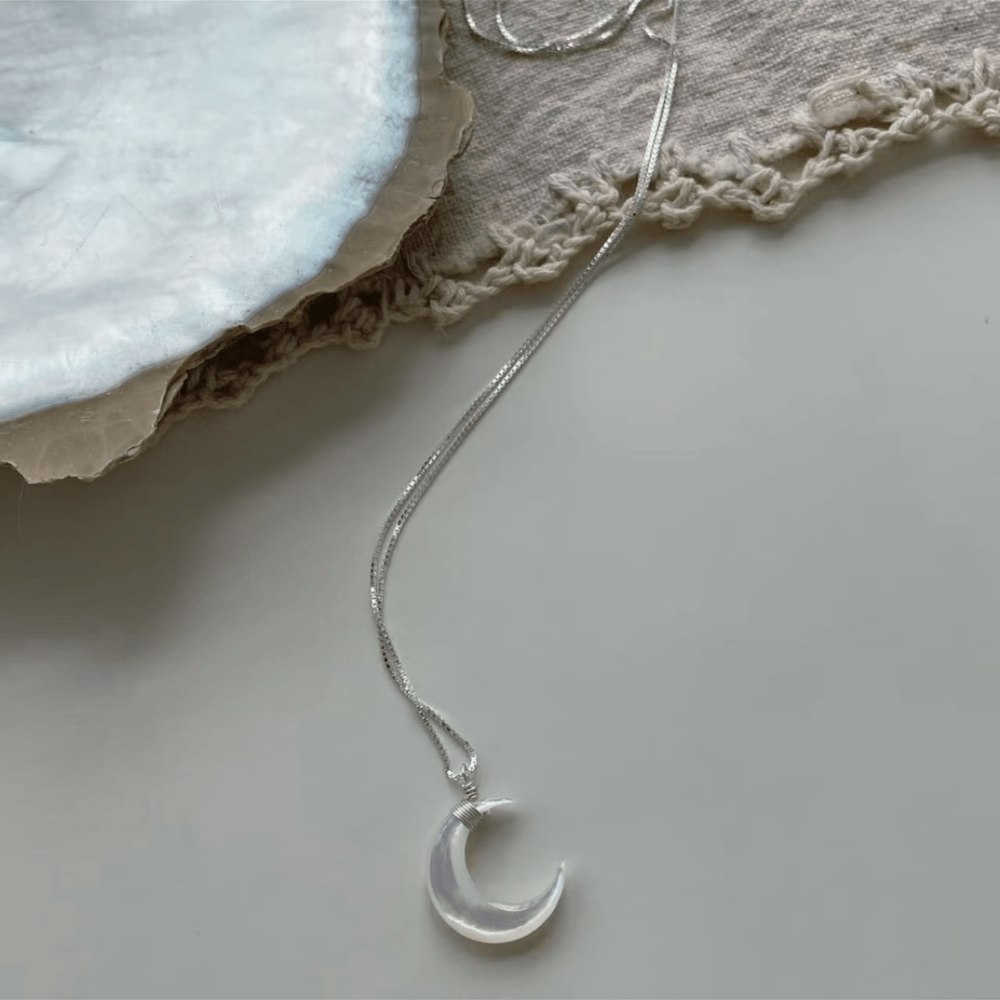 Lunather™ Moonlight Mother-of-Pearl Necklace