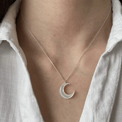 Lunather™ Moonlight Mother-of-Pearl Necklace